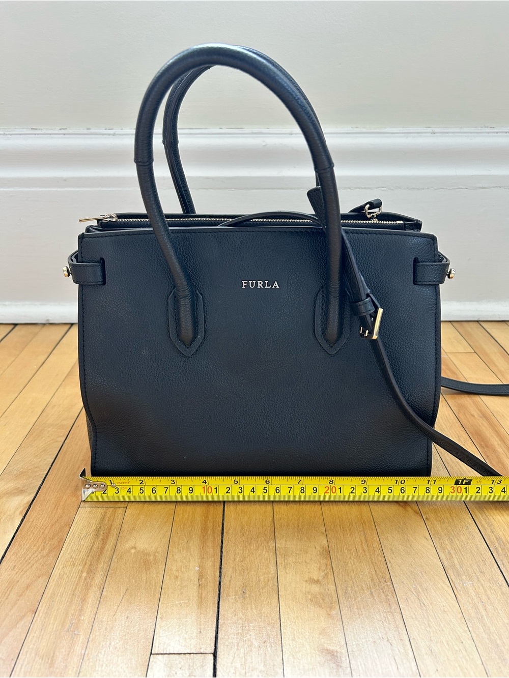 Furla Black Italian Leather Bag - Picture 8 of 9